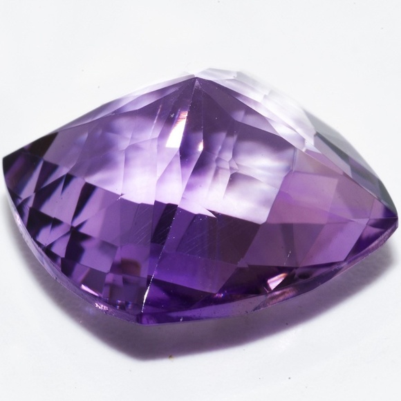 $800 9.51CT Loose Natural Amethyst Gem, Checkerboard Cushion Cut 14.09x14.06MM - Picture 7 of 7